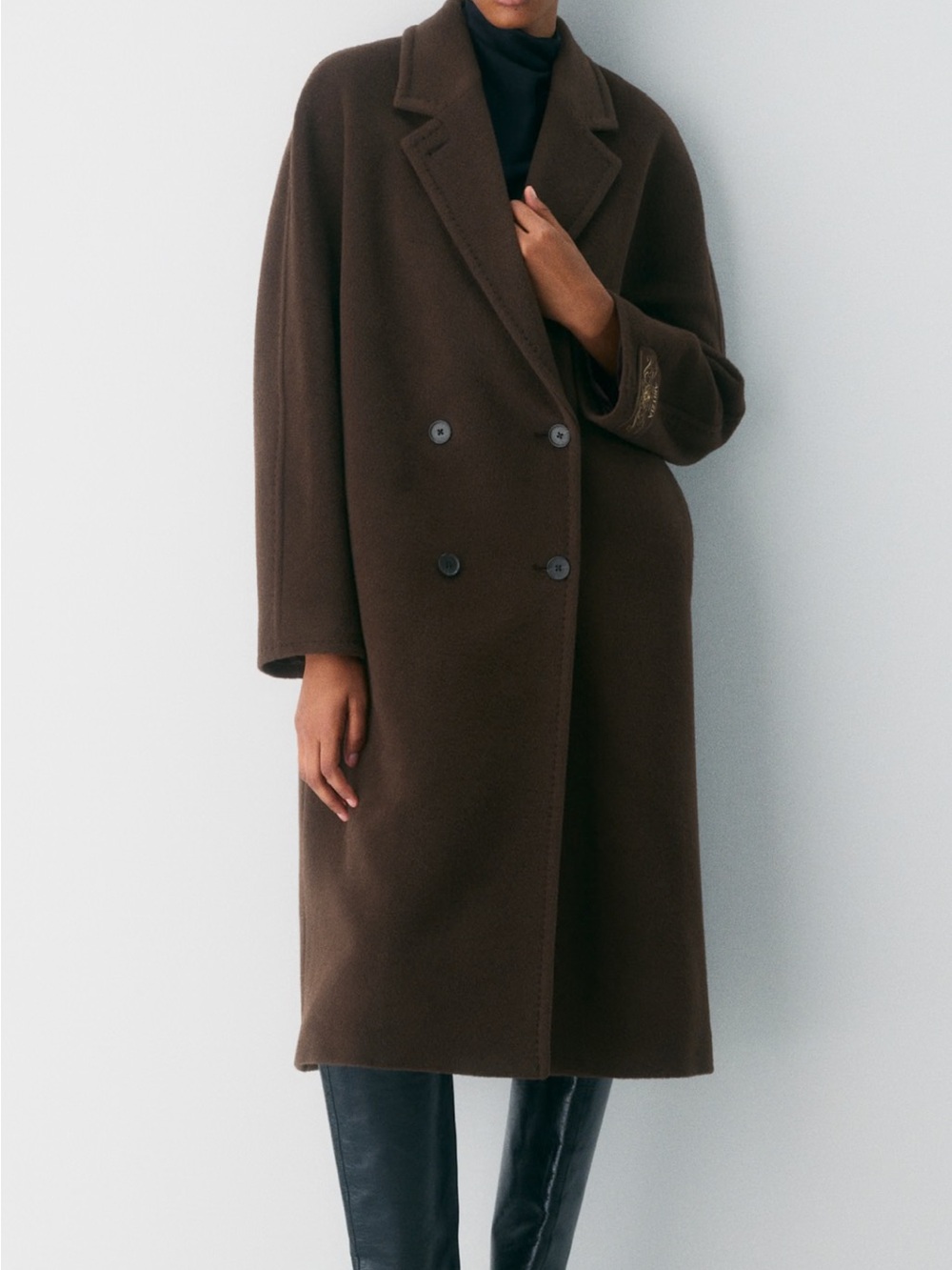 Aritzia Slouch Coat, Double-Breasted Wool Coat , Rich Mocha Brown